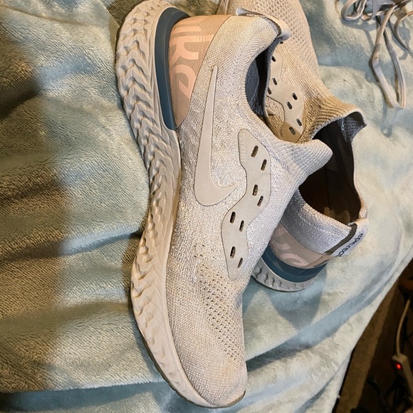 NIKE EPIC REACT 2 sz 9 GUC Pink blue grey - Picture 7 of 11